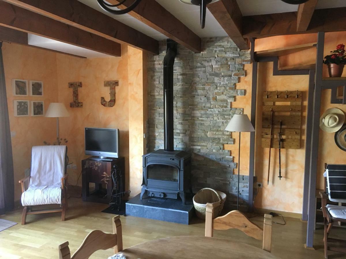Duplex Altos De Santiago Buhardilla Apartment Villanúa Екстериор снимка
